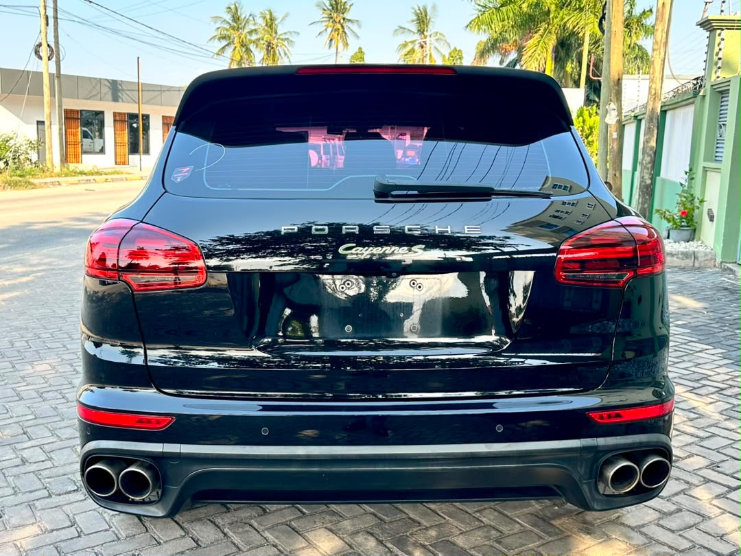PORSCHE CAYENNE  S e-Hybrid thumbnail 9